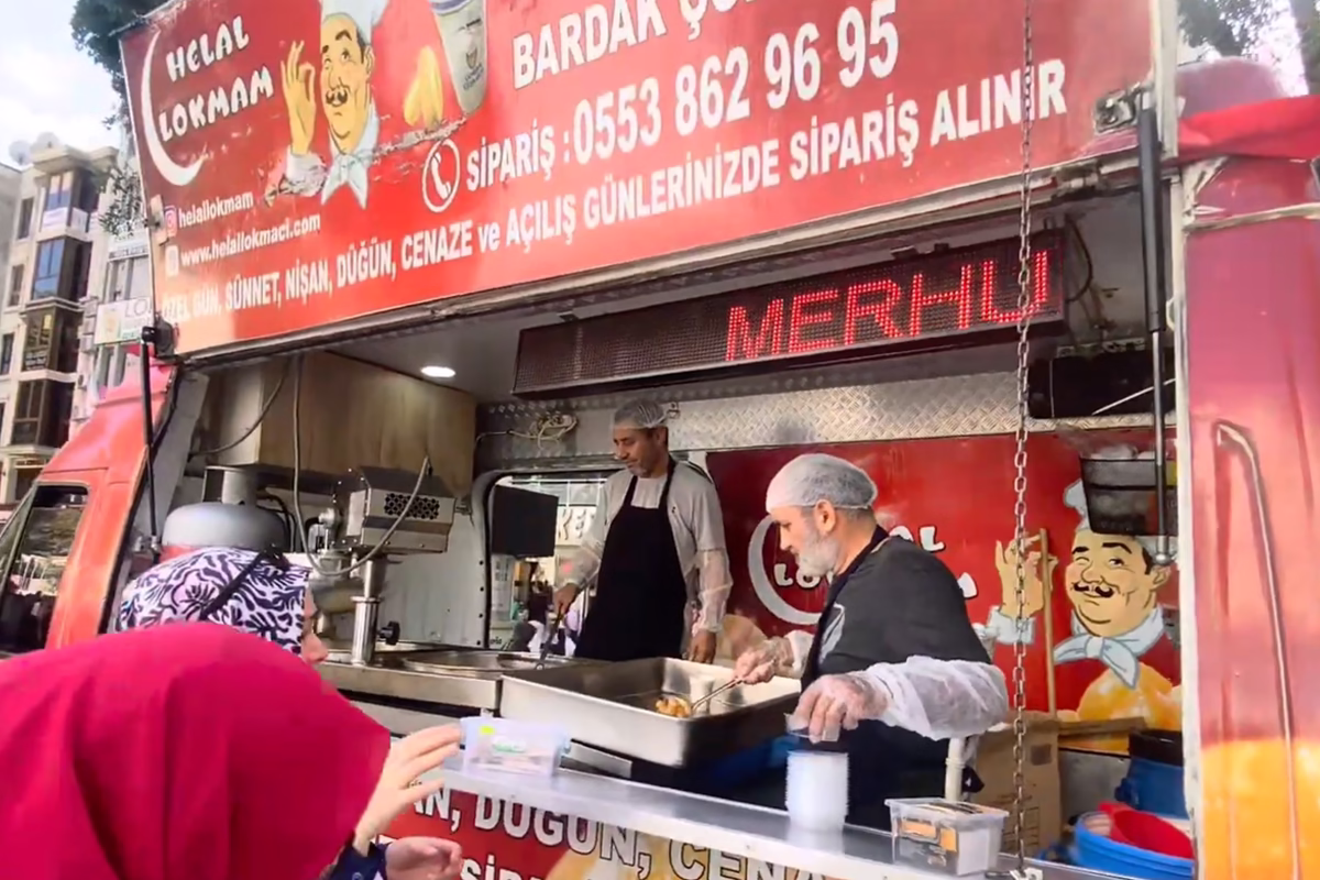 Gaziosmanpaşa Hayır Lokması Dağıtımı